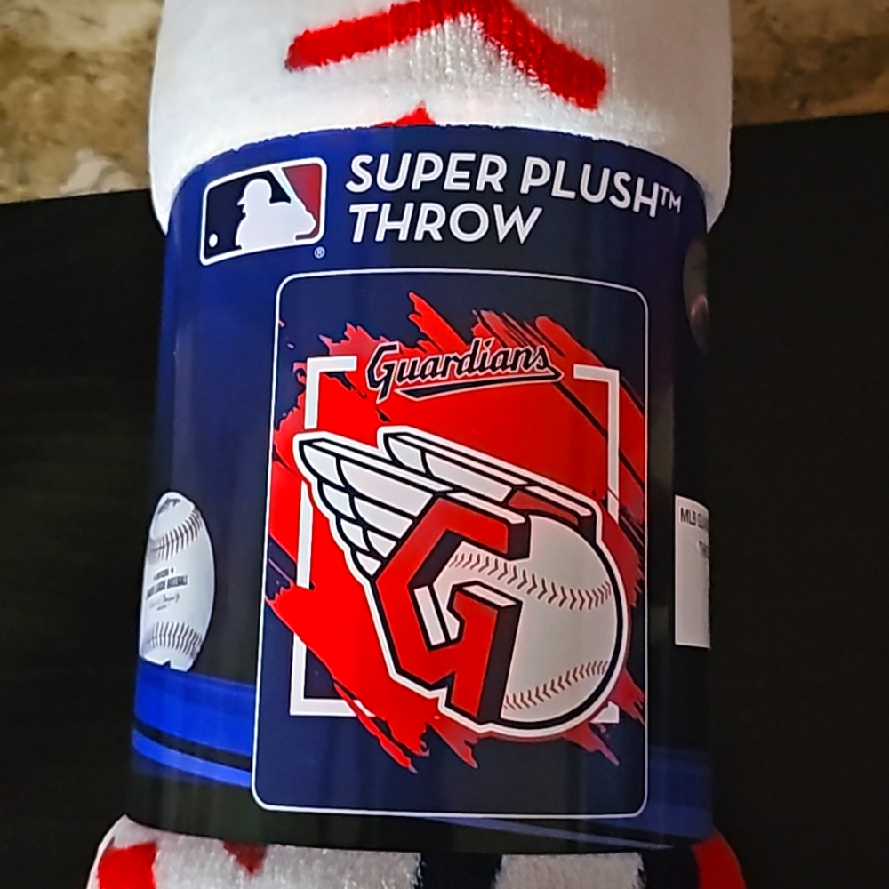 Cleveland Guardian's super plush throw